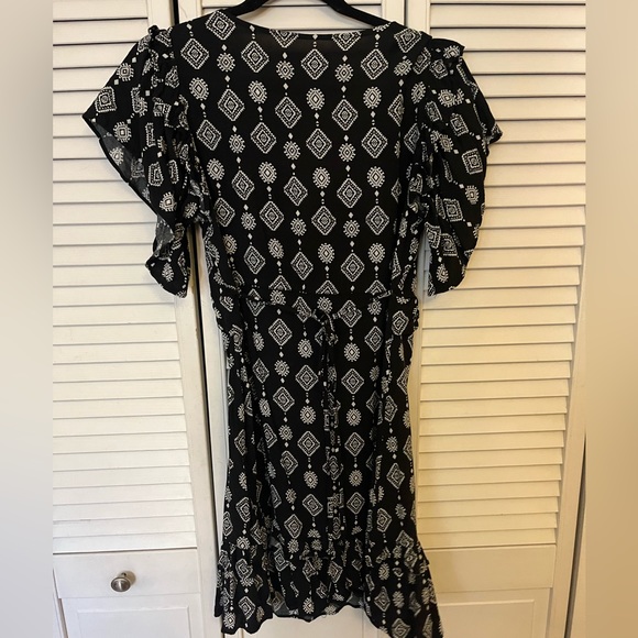 Blue rain black and white dress - Picture 4 of 4